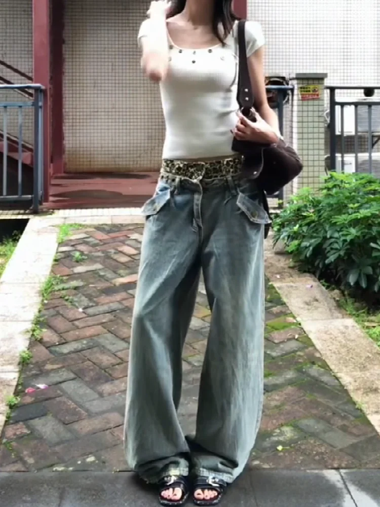American Style Spliced Leopard Print Wide Leg Straight Cut Jeans Women Summer Loose Slimming Design Casual Loose Fit Trousers
American Style Spliced Leopard Print Wide Leg Straight Cut Jeans Women Summer Loose Slimming Design Casual Loose Fit Trousers
