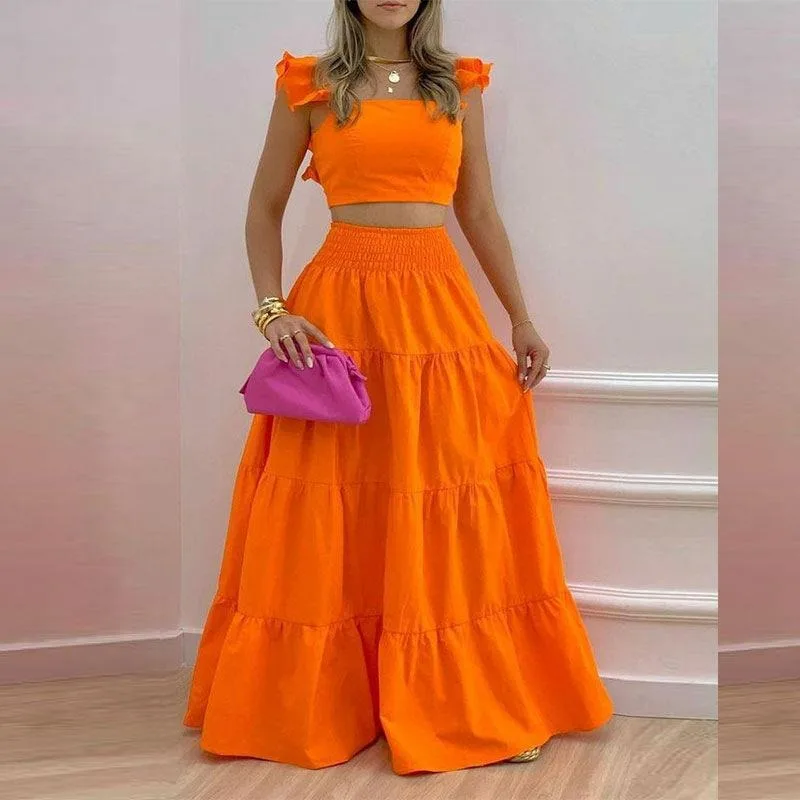 In the summer of 2024 the new temperament women solid color middle waist trend sexy suspender big swing skirt two-piece suit
In the summer of 2024 the new temperament women solid color middle waist trend sexy suspender big swing skirt two-piece suit