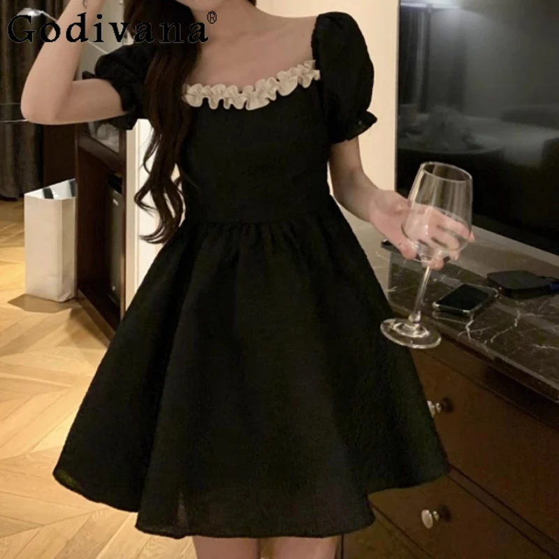 Vintage French Sexy Backless Sweet Bow Ruffles Square Neck Dress Girl Summer New Black High Waist Short Sleeve Princess Dresses
Vintage French Sexy Backless Sweet Bow Ruffles Square Neck Dress Girl Summer New Black High Waist Short Sleeve Princess Dresses