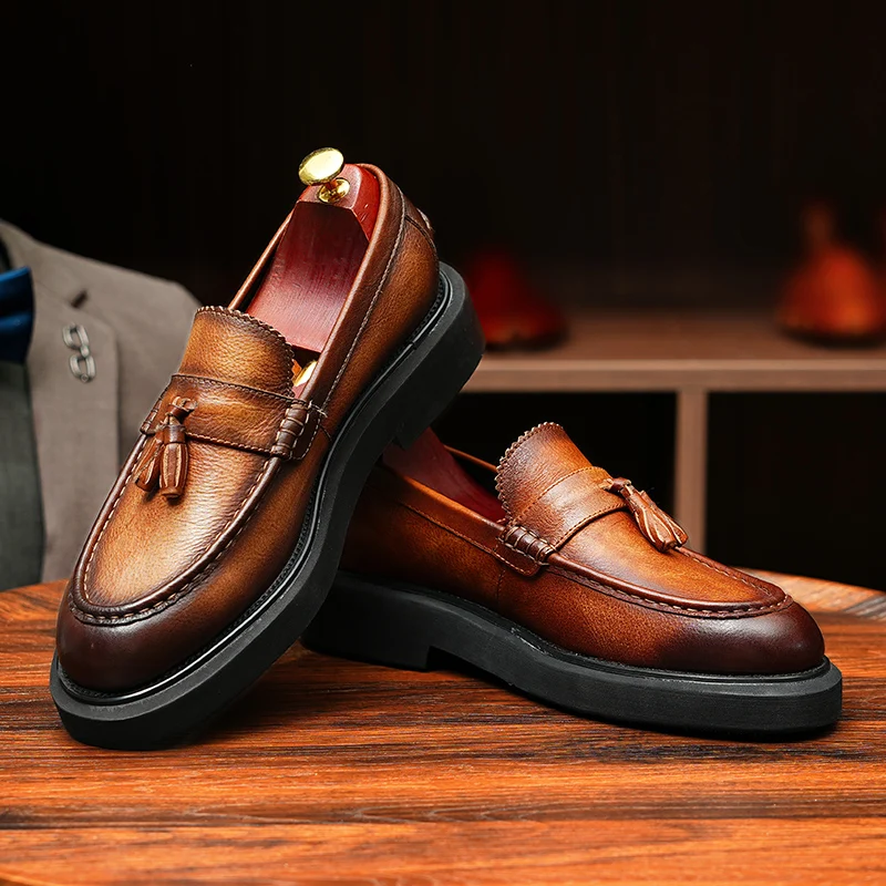 Elegant Genuine Leather Loafers Slip-on Business Formal Casual British Retro Tassel Thick Soled Soft Leather Shoes for Wedding
Elegant Genuine Leather Loafers Slip-on Business Formal Casual British Retro Tassel Thick Soled Soft Leather Shoes for Wedding