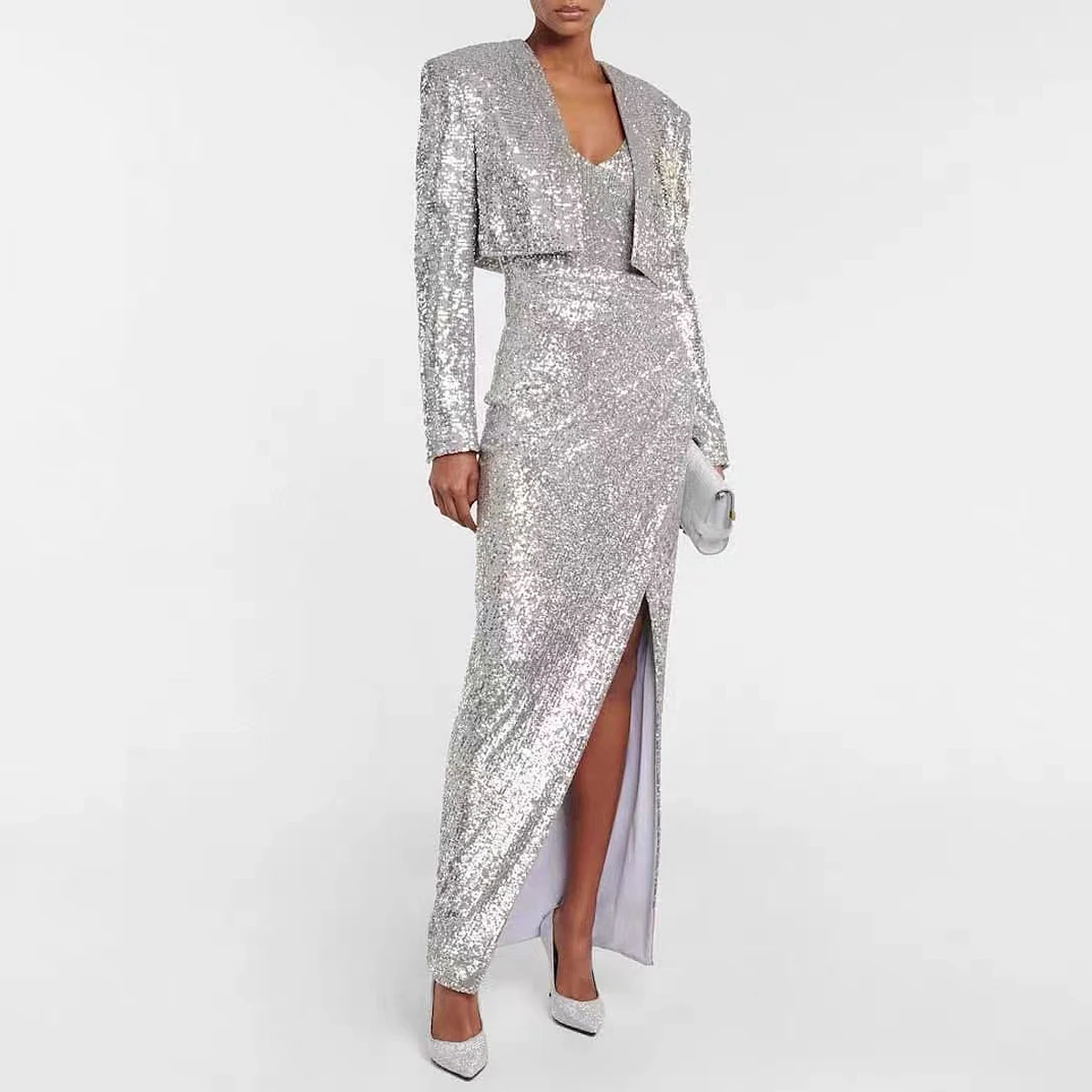 2024 Spring And Autumn New European And American Women's Classic Sequin High-quality Tops Cardigan Jacket + Suspenders
2024 Spring And Autumn New European And American Women's Classic Sequin High-quality Tops Cardigan Jacket + Suspenders
