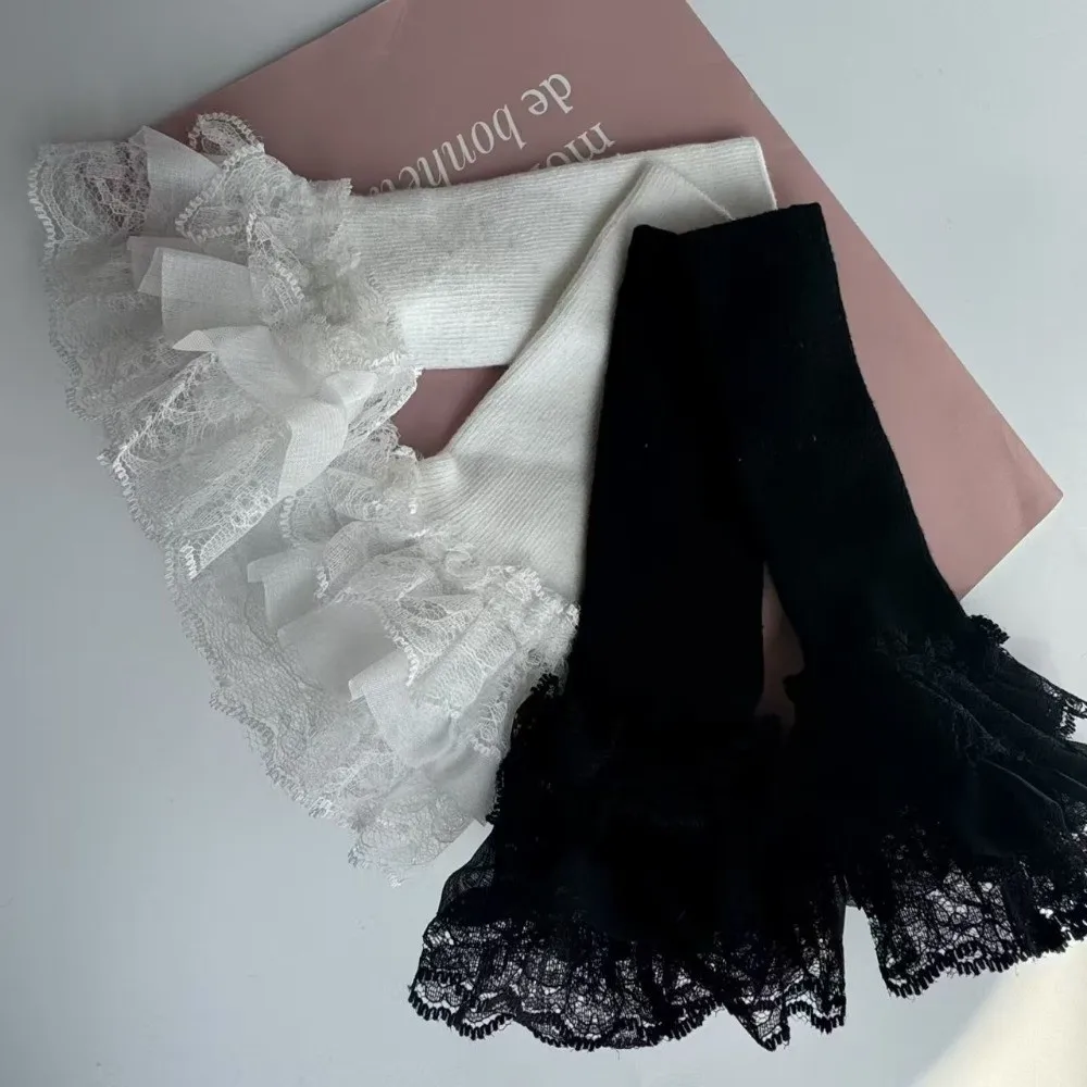 1Pair Trendy Long Patchwork Sleeves Knitting Embroidery Elastic Elbow Sleeve Black White Lace Ruffles Cuff Women
1Pair Trendy Long Patchwork Sleeves Knitting Embroidery Elastic Elbow Sleeve Black White Lace Ruffles Cuff Women