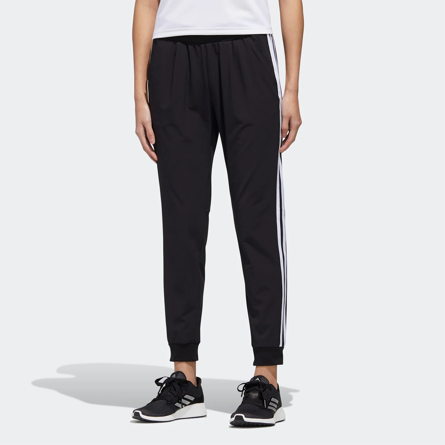 Новые спортивные брюки Adidas Authentic для женщин, модель текущего сезона, для бега и повседневной носки, длинные, GF0112
Новые спортивные брюки Adidas Authentic для женщин, модель текущего сезона, для бега и повседневной носки, длинные, GF0112