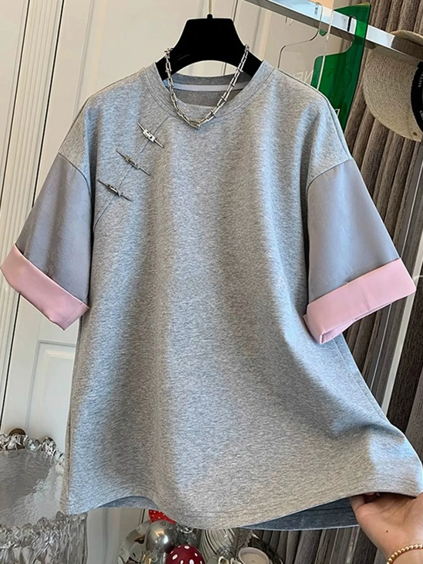 Ele Loose round Ne T-irt Women's Commute Faion Design Summer Casual Top Comfortable Breathable ort Sve
Ele Loose round Ne T-irt Women's Commute Faion Design Summer Casual Top Comfortable Breathable ort Sve