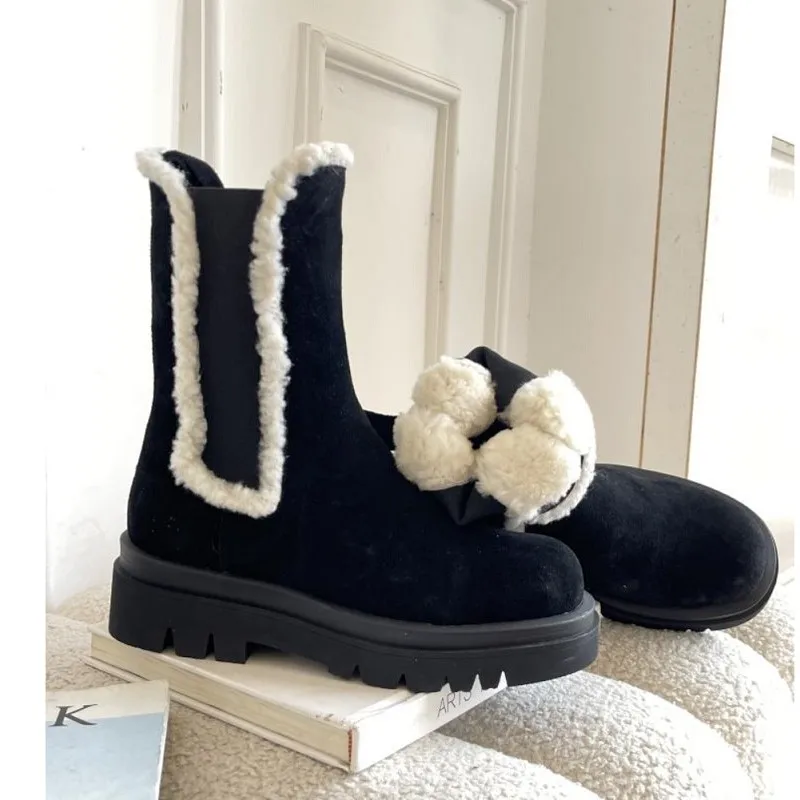 Cow Suede Snow Boots Warm Fur Women Shoes With Wool Split Leather Platform Shoes Thick Heel Botas Feminino Winter Boots
Cow Suede Snow Boots Warm Fur Women Shoes With Wool Split Leather Platform Shoes Thick Heel Botas Feminino Winter Boots