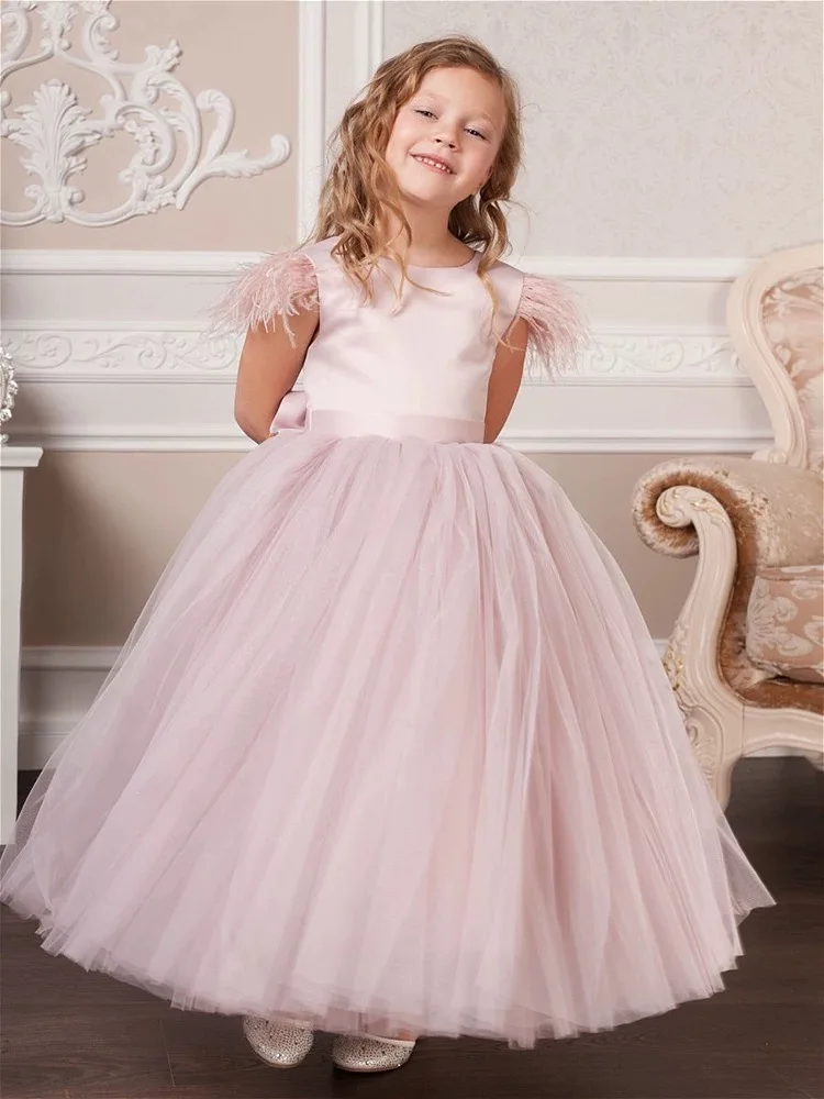 Simple Pink Flower Girl Dress for Wedding with Feathers Wedding Guest Gowns for Toddlers Birthday Party Dresses
Simple Pink Flower Girl Dress for Wedding with Feathers Wedding Guest Gowns for Toddlers Birthday Party Dresses