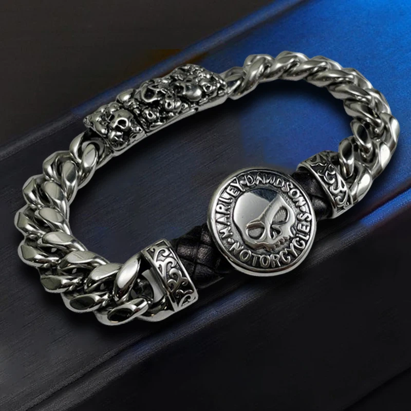 Men's Retro Skull Bracelet Hip-hop Style Domineering Titanium Steel Chain For Harley Davidson Electra Glide Ultra Classic 1250
Men's Retro Skull Bracelet Hip-hop Style Domineering Titanium Steel Chain For Harley Davidson Electra Glide Ultra Classic 1250