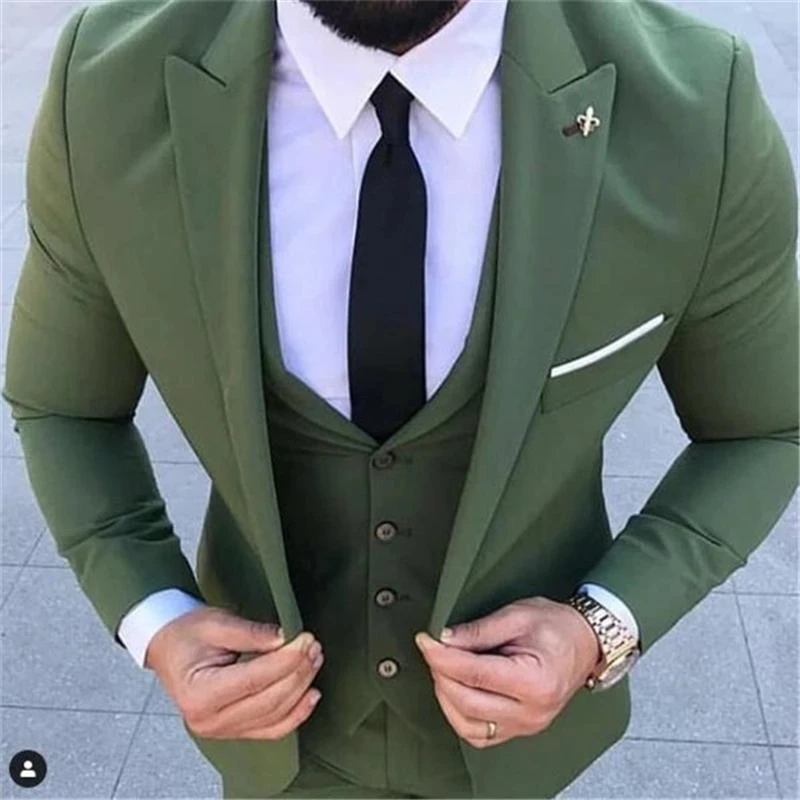 Tailor Made light grey Mens Suit Single Breasted traje de novio para boda army green Men Wedding Suits 3 Pieces Jacket+Pant+Vest
Tailor Made light grey Mens Suit Single Breasted traje de novio para boda army green Men Wedding Suits 3 Pieces Jacket+Pant+Vest