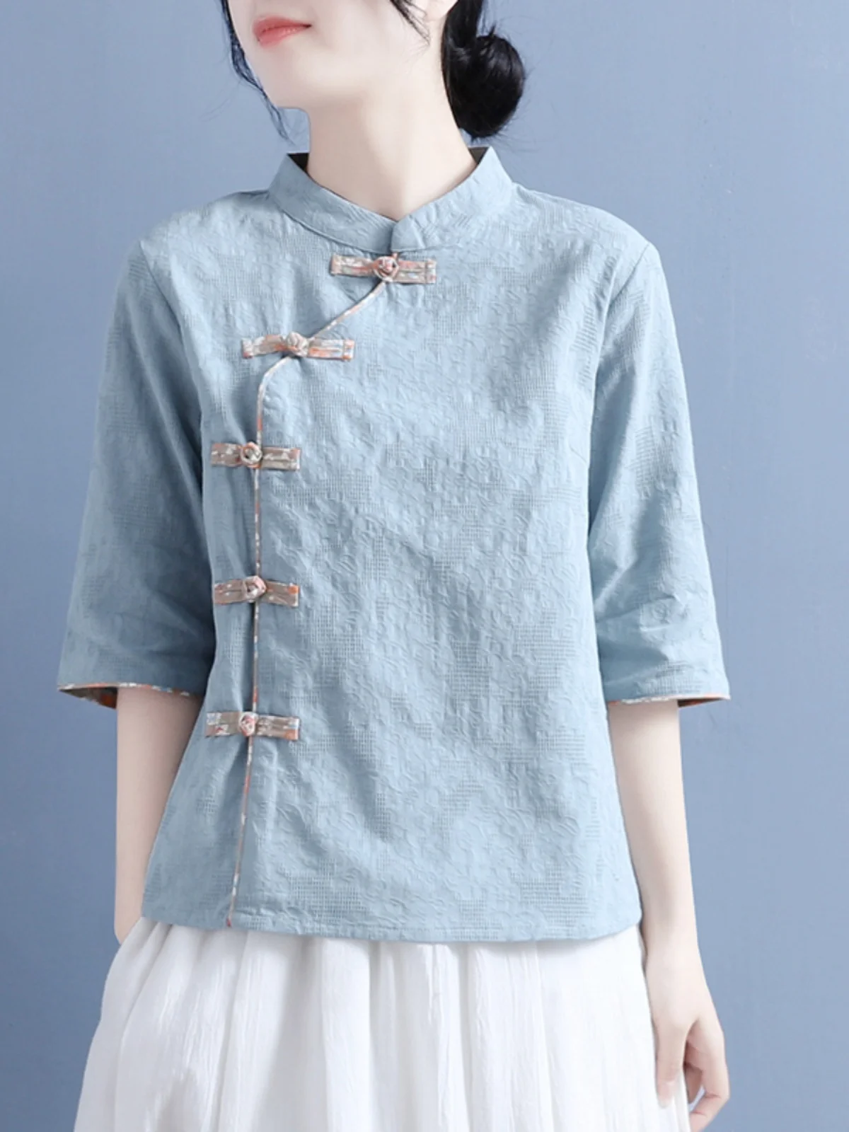 Japanese Sle f Sve irt Women's Chinese Sle Button Side Ne Stand up Linen Material Top Korean Sle Loose Fit
Japanese Sle f Sve irt Women's Chinese Sle Button Side Ne Stand up Linen Material Top Korean Sle Loose Fit