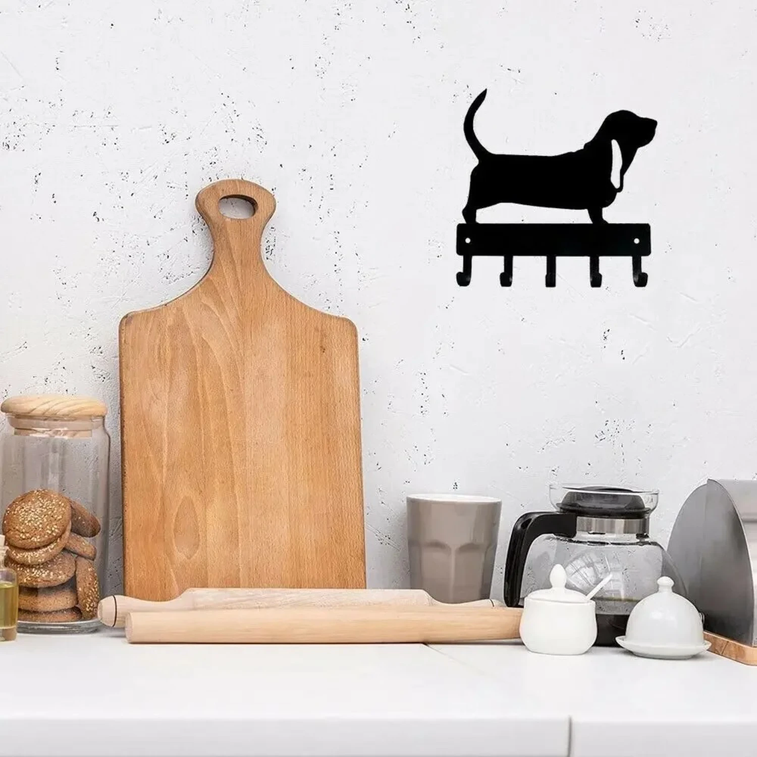 Stylish Chic Metallic Basset Hound Dog Wall Mounted Key Hook - Unique, Eye-catching Metal Pendant Art and Towel Rack - Chic Orga
Stylish Chic Metallic Basset Hound Dog Wall Mounted Key Hook - Unique, Eye-catching Metal Pendant Art and Towel Rack - Chic Orga