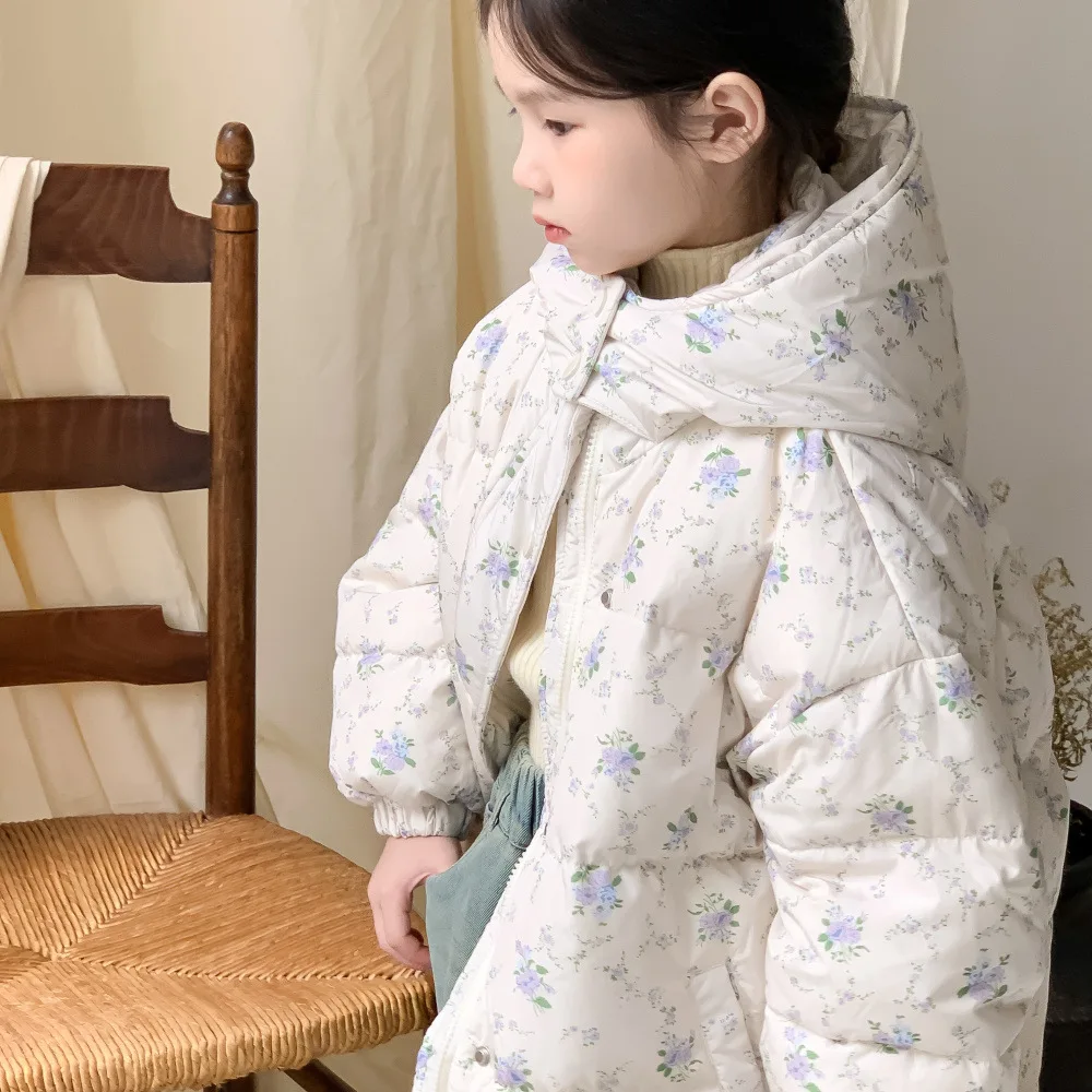 Хлопковое пальто с цветочной подкладкой для маленьких девочек, новинка 2024, осенне-зимнее модное простое повседневное теплое стеганое хлопковое пальто, одежда
Хлопковое пальто с цветочной подкладкой для маленьких девочек, новинка 2024, осенне-зимнее модное простое повседневное теплое стеганое хлопковое пальто, одежда