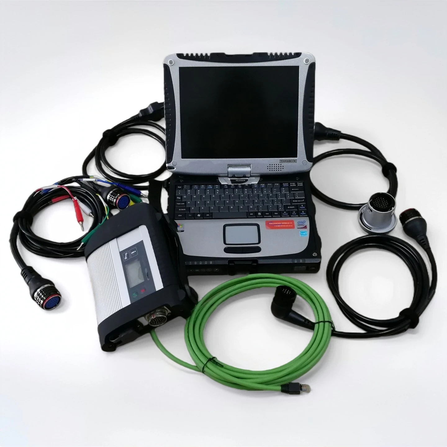 Новейший диагностический инструмент MB Star C4 12.2025v для автомобилей Mercedes, 512 ГБ SSD, сверхбыстрый, в ноутбуке Toughbook CF-19 i5 4G, высокая скорость.
Новейший диагностический инструмент MB Star C4 12.2025v для автомобилей Mercedes, 512 ГБ SSD, сверхбыстрый, в ноутбуке Toughbook CF-19 i5 4G, высокая скорость.