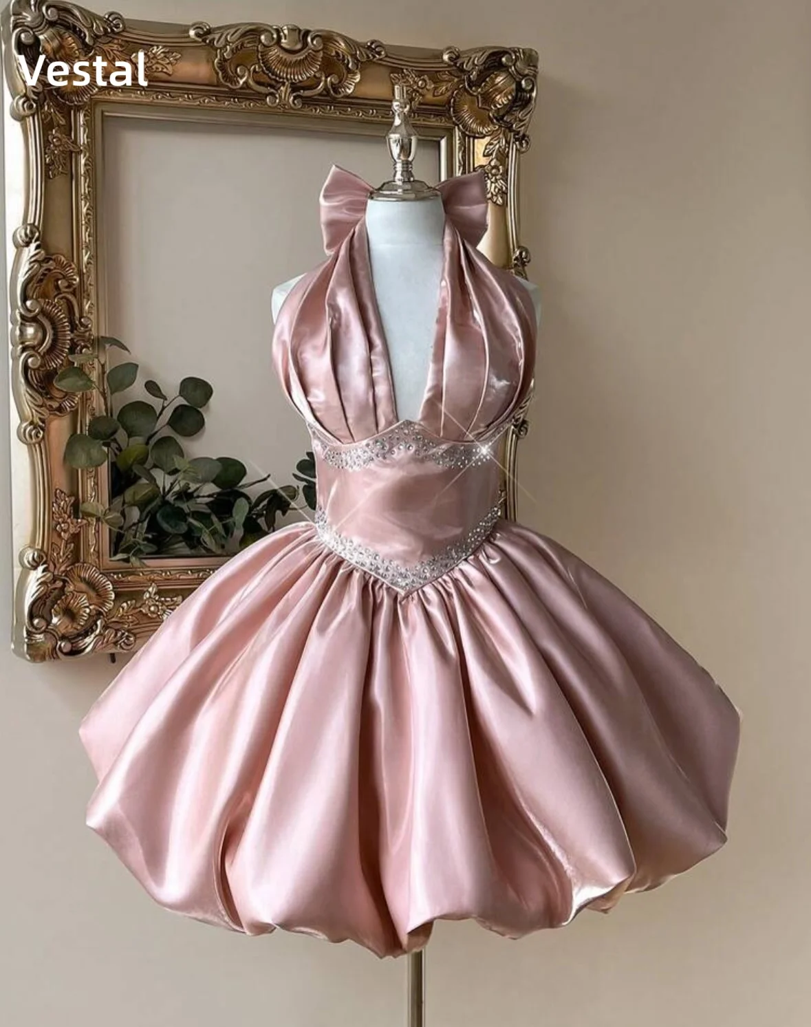 Pink Halter Satin Short Homecoming Dress with Beaded Bow Prom Gown Birthday Party Cocktail Evening Gown Customized
Pink Halter Satin Short Homecoming Dress with Beaded Bow Prom Gown Birthday Party Cocktail Evening Gown Customized