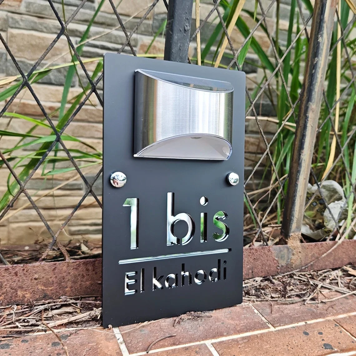 Custom Outdoor Solar Powered LED Address Plaque, Modern Acrylic House Number Plate, Durable Waterproof Door & Wall Sign
Custom Outdoor Solar Powered LED Address Plaque, Modern Acrylic House Number Plate, Durable Waterproof Door & Wall Sign