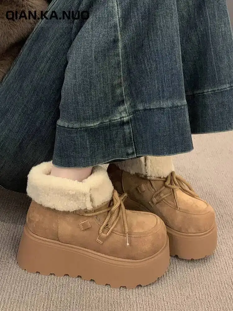 Ankle Boots WomenRetro Short Tube Thick Soled Snow Boots For Women 2025 Winter New Fleece Lined Warmth Heightening Cotton Boots
Ankle Boots WomenRetro Short Tube Thick Soled Snow Boots For Women 2025 Winter New Fleece Lined Warmth Heightening Cotton Boots