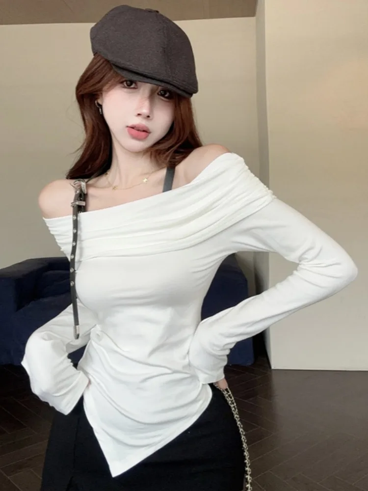 Sexy One-Shoulder Long-Sleeve White Base Shirt Women's Outerwear Pure Desire Slim Fit T-Shirt Trendy Asymmetrical Slit Design
Sexy One-Shoulder Long-Sleeve White Base Shirt Women's Outerwear Pure Desire Slim Fit T-Shirt Trendy Asymmetrical Slit Design