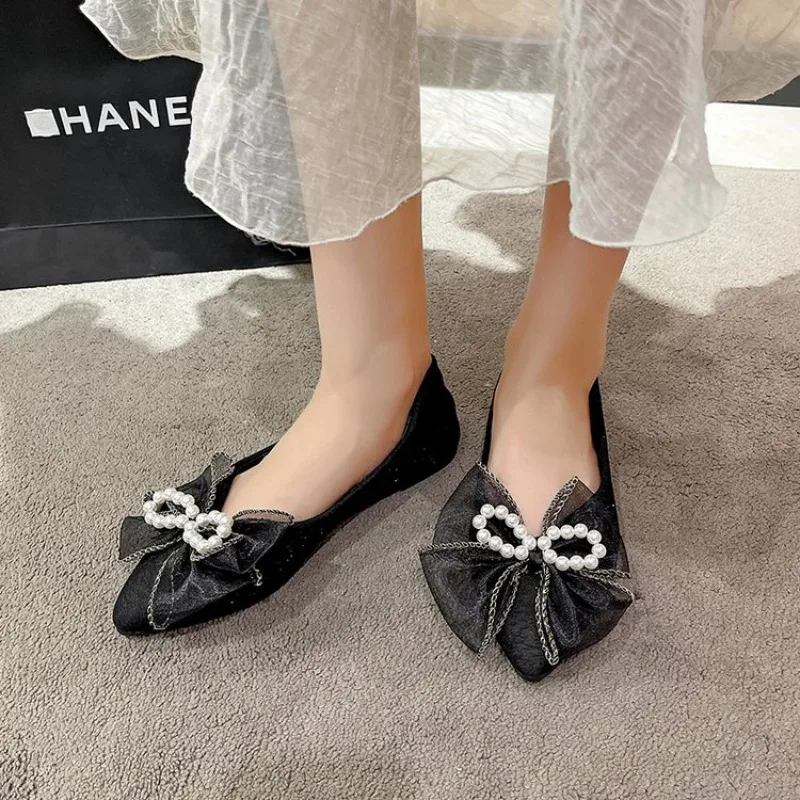 French-style fairy pointed summer flats for women, 2026 new loafers, match with skirts, plus-size women's shoes 35-42
French-style fairy pointed summer flats for women, 2026 new loafers, match with skirts, plus-size women's shoes 35-42