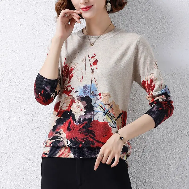 Vintage Women's Spring and Autumn New Splicing O-Neck Printed Fashion Loose and Versatile Casual Long Sleeved Knitted Tops
Vintage Women's Spring and Autumn New Splicing O-Neck Printed Fashion Loose and Versatile Casual Long Sleeved Knitted Tops