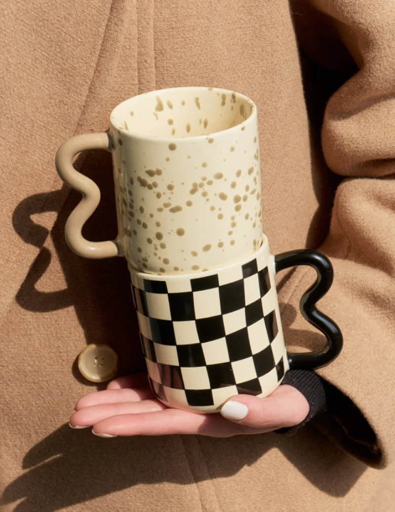 Ceramic Mug Кружка Coffee Cup Tazas Checkerboard Термокружка Mugs Tazas de café Copo Termico Simple Gift Spot Korean Manual Ins
Ceramic Mug Кружка Coffee Cup Tazas Checkerboard Термокружка Mugs Tazas de café Copo Termico Simple Gift Spot Korean Manual Ins