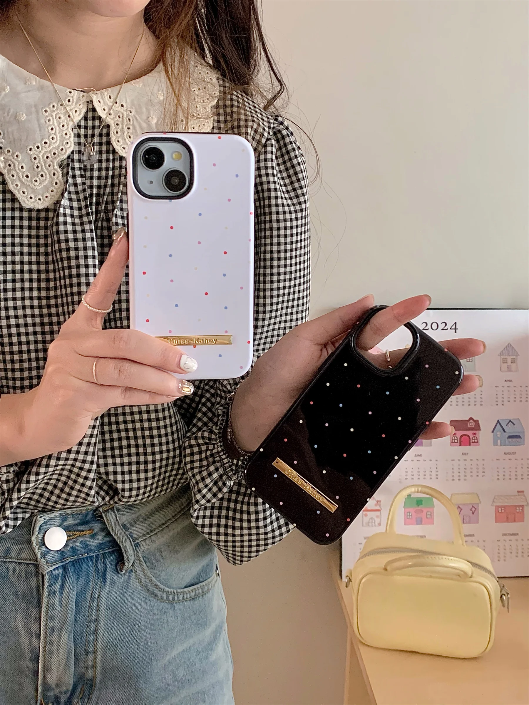 Ins Korean Luxury Glossy White Background Color Polka Dot Anti drop case for iPhone 15 14 13 12 Pro Max Back Cover for Girl Gift
Ins Korean Luxury Glossy White Background Color Polka Dot Anti drop case for iPhone 15 14 13 12 Pro Max Back Cover for Girl Gift