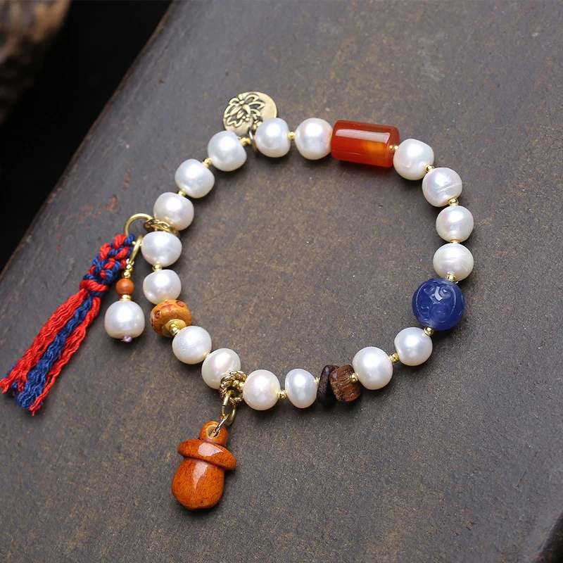 Natural pearl , Yanyuan Pixiu, blue agate patterned beads, amethyst fashion bracelet
Natural pearl , Yanyuan Pixiu, blue agate patterned beads, amethyst fashion bracelet
