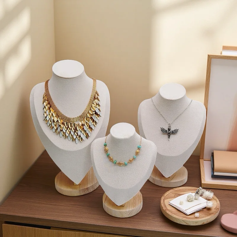 Velvet Portrait Necklace Display Pendant Organizer Jewelry Display Stand Jewelry Mannequin Bust Necklace Pendant Window Display
Velvet Portrait Necklace Display Pendant Organizer Jewelry Display Stand Jewelry Mannequin Bust Necklace Pendant Window Display