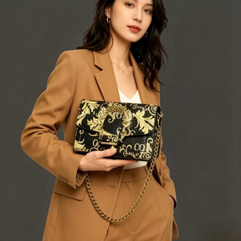 Stylish Vintage Leather Satchel Diaper Bag High End Minimalist Crossbody Handbag For Ladies Business Commuter Large Capacity
Stylish Vintage Leather Satchel Diaper Bag High End Minimalist Crossbody Handbag For Ladies Business Commuter Large Capacity
