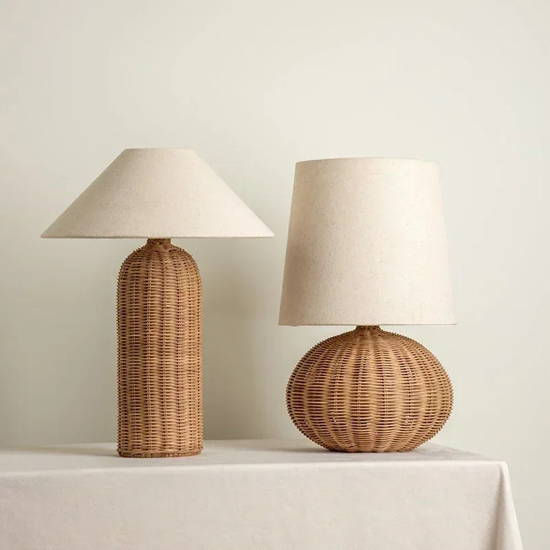 Wabi-sabi Retro Desk Lamp Handwoven Rattan Shade Japanese for Bedroom Living room Hotel Study Decor E27 Bulb Table Light
Wabi-sabi Retro Desk Lamp Handwoven Rattan Shade Japanese for Bedroom Living room Hotel Study Decor E27 Bulb Table Light