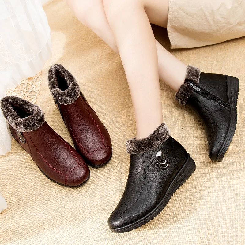 Warm Fleece Lined Flat Bottom Short Boots Anti Slip Soft Bottom Winter Shoes for Middle Aged And Elderly Women Casual Cotton ...
Warm Fleece Lined Flat Bottom Short Boots Anti Slip Soft Bottom Winter Shoes for Middle Aged And Elderly Women Casual Cotton ...