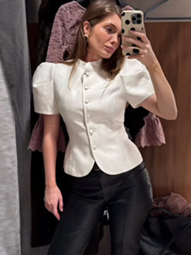 For Women Y2k Casual Stand Collar Blouse Female Chic Lady Single Breasted Cropped Tops 2026 Spring New Short Puff Sleeve Shirts
For Women Y2k Casual Stand Collar Blouse Female Chic Lady Single Breasted Cropped Tops 2026 Spring New Short Puff Sleeve Shirts