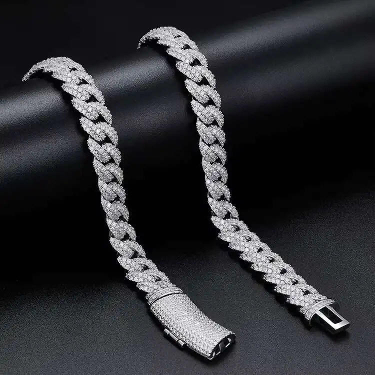 Хип-хоп 6 мм 13 мм 925 Тяжеловее серебро Майами Полный Iced Out Инкрустация Муассанит Алмазная кубинская цепочка Рэпер Ювелирные изделия Ожерелья для мужчин
Хип-хоп 6 мм 13 мм 925 Тяжеловее серебро Майами Полный Iced Out Инкрустация Муассанит Алмазная кубинская цепочка Рэпер Ювелирные изделия Ожерелья для мужчин