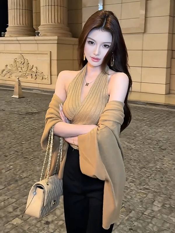 Knitted Open Cardigan Vest Set for Women V-Neck Hanging Neck Spring New Style Stripe Pattern Two-Piece Fashion Set
Knitted Open Cardigan Vest Set for Women V-Neck Hanging Neck Spring New Style Stripe Pattern Two-Piece Fashion Set