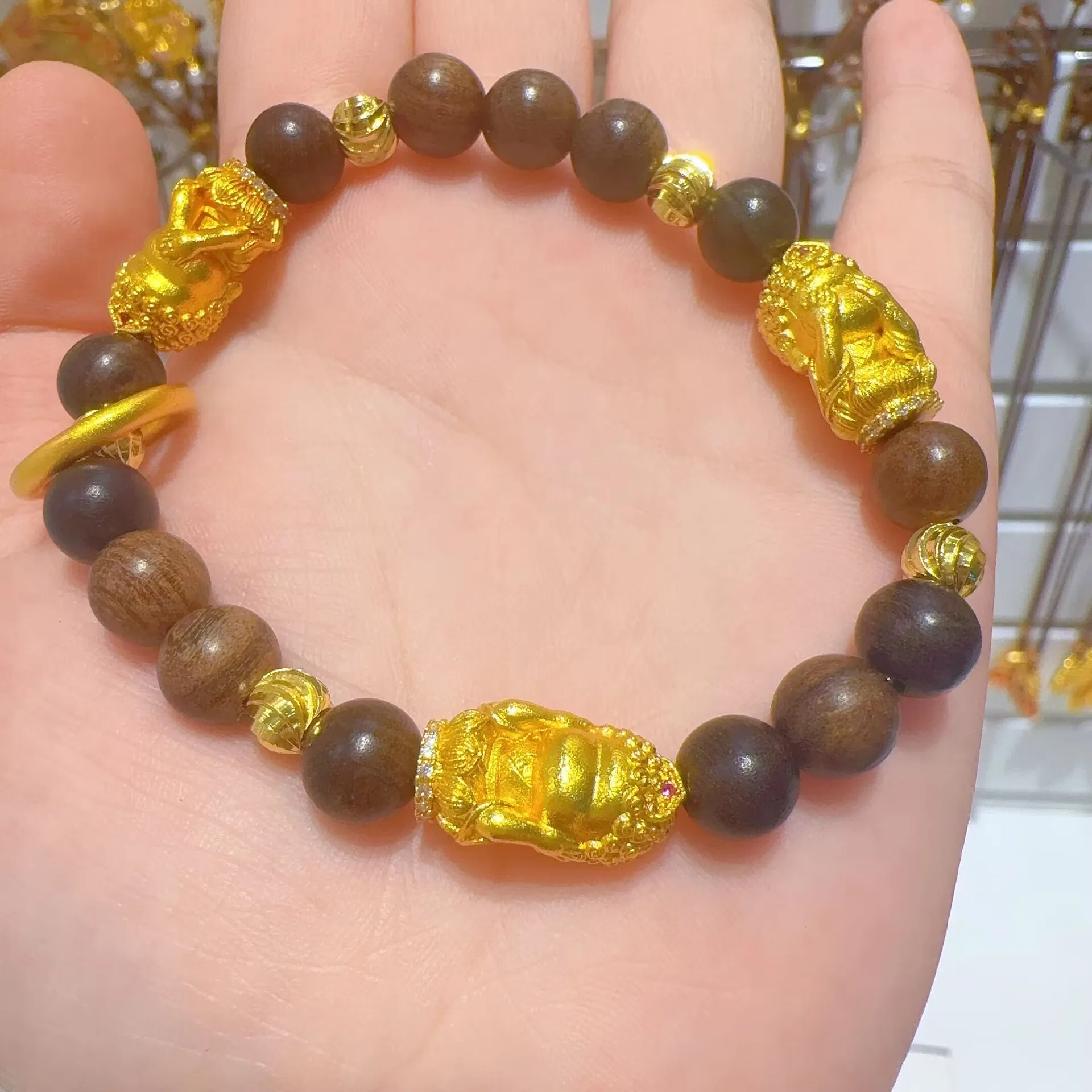 Plated Real Gold Strong Preservation Sand Inlaid With Diamonds Three No Buddha Bracelets Sandalwood Beads The Same Girls Gift
Plated Real Gold Strong Preservation Sand Inlaid With Diamonds Three No Buddha Bracelets Sandalwood Beads The Same Girls Gift