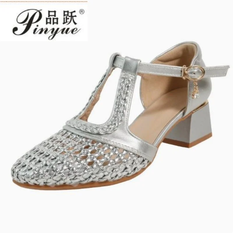 Summer women's genuine leather braided microfiber patchwork t-strap sandals4.5cm thick med heel elegant ladies heels shoes
Summer women's genuine leather braided microfiber patchwork t-strap sandals4.5cm thick med heel elegant ladies heels shoes