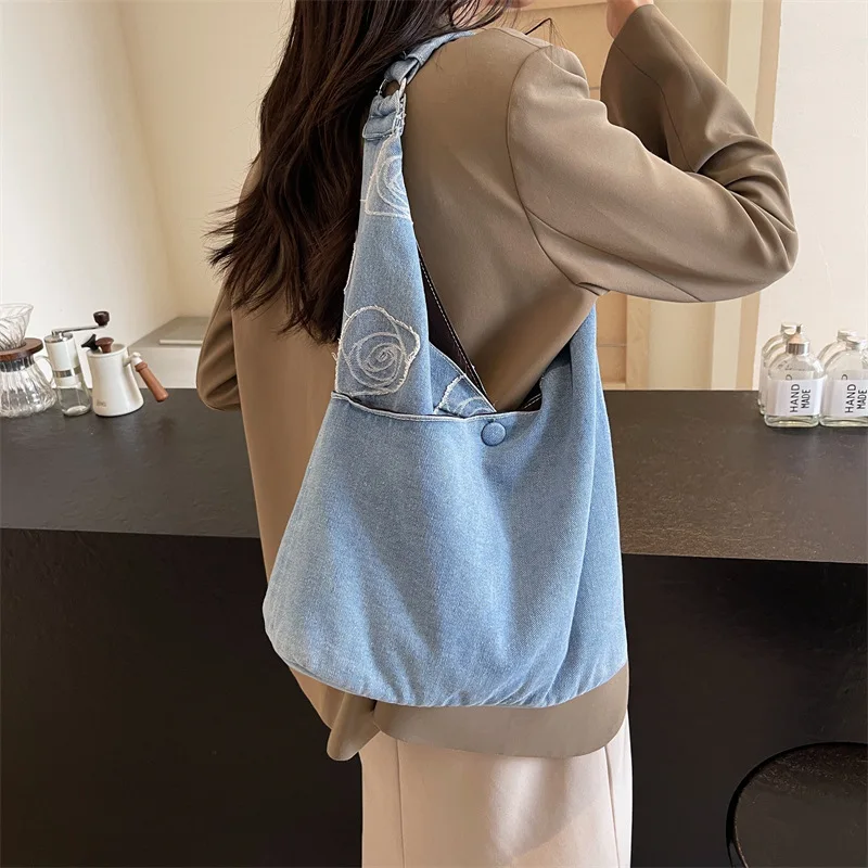 Women's Shoulder Bag Fashion Hand Bags Denim Canvas Wallet Portable Tote Handbags for Commute Daily
Women's Shoulder Bag Fashion Hand Bags Denim Canvas Wallet Portable Tote Handbags for Commute Daily