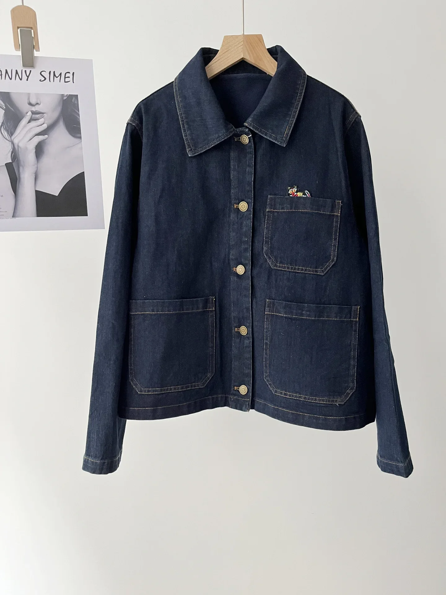 Retro Versatile Casual Long Sleeve Denim Jacket Women's Spring and Autumn Loose and Skinny Fleece Jacket 51c
Retro Versatile Casual Long Sleeve Denim Jacket Women's Spring and Autumn Loose and Skinny Fleece Jacket 51c
