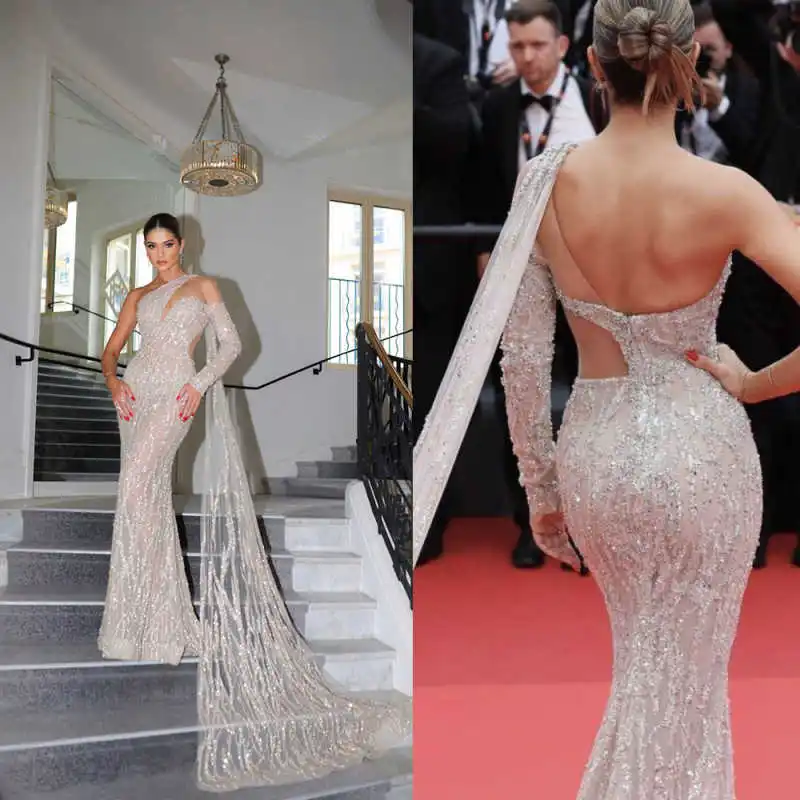 Crystal Evening Prom Dress Beaded Customized One Shoulder Applique Sleeveless Bridal Gowns Formal Occasion Vestidos De Novia
Crystal Evening Prom Dress Beaded Customized One Shoulder Applique Sleeveless Bridal Gowns Formal Occasion Vestidos De Novia