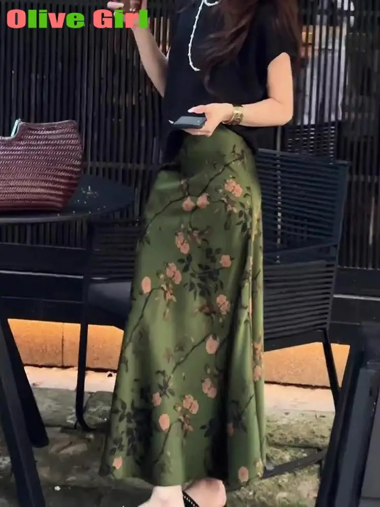 Half Length Skirt Dark Green Printed Vinegar Half Length for Women Elegant Light Mature Style Fishtail Skirt for Women
Half Length Skirt Dark Green Printed Vinegar Half Length for Women Elegant Light Mature Style Fishtail Skirt for Women
