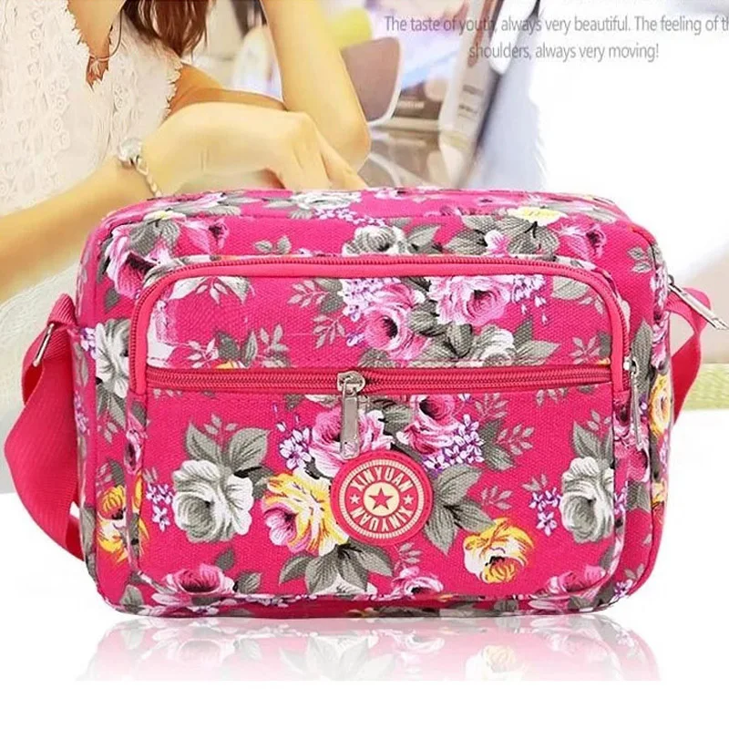 2022 Casual Flower Women Shoulder Bag Female Handbag Small Bags Canvas Girls Messenger Women Crossbody Bags
2022 Casual Flower Women Shoulder Bag Female Handbag Small Bags Canvas Girls Messenger Women Crossbody Bags