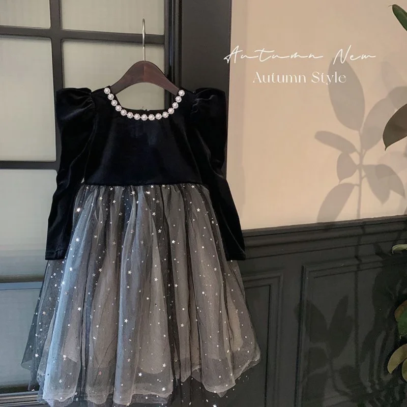 Girls' Dress Autumn New Children's Black Dress Temperament Long Sleeve Dress Girls' Super Fairy Princess Dress Fashion
Girls' Dress Autumn New Children's Black Dress Temperament Long Sleeve Dress Girls' Super Fairy Princess Dress Fashion