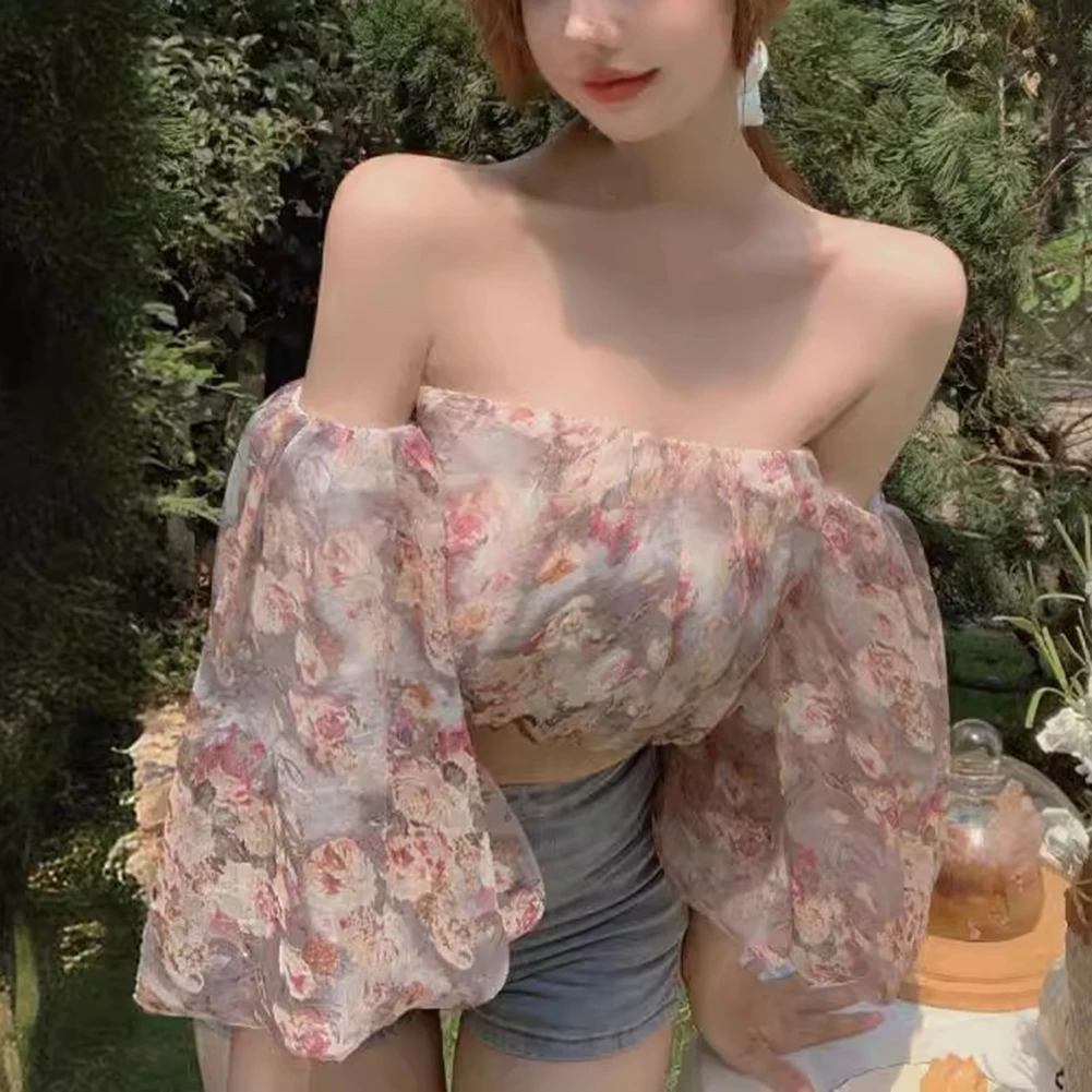 Chiffon Floral Blouse Off-Shoulder Chiffon Casual Holiday Style Lightweight Summer Shirt For Women Casual Wear
Chiffon Floral Blouse Off-Shoulder Chiffon Casual Holiday Style Lightweight Summer Shirt For Women Casual Wear