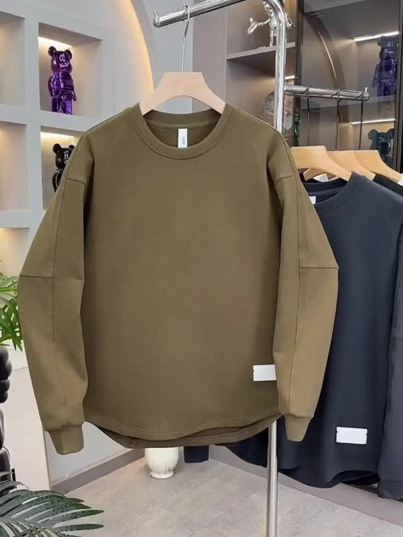 Autumn Winter New Faionable Men's Slim Fit round Ne Sweatirt Color Arc Design Casual Inner Wear Base irt
Autumn Winter New Faionable Men's Slim Fit round Ne Sweatirt Color Arc Design Casual Inner Wear Base irt
