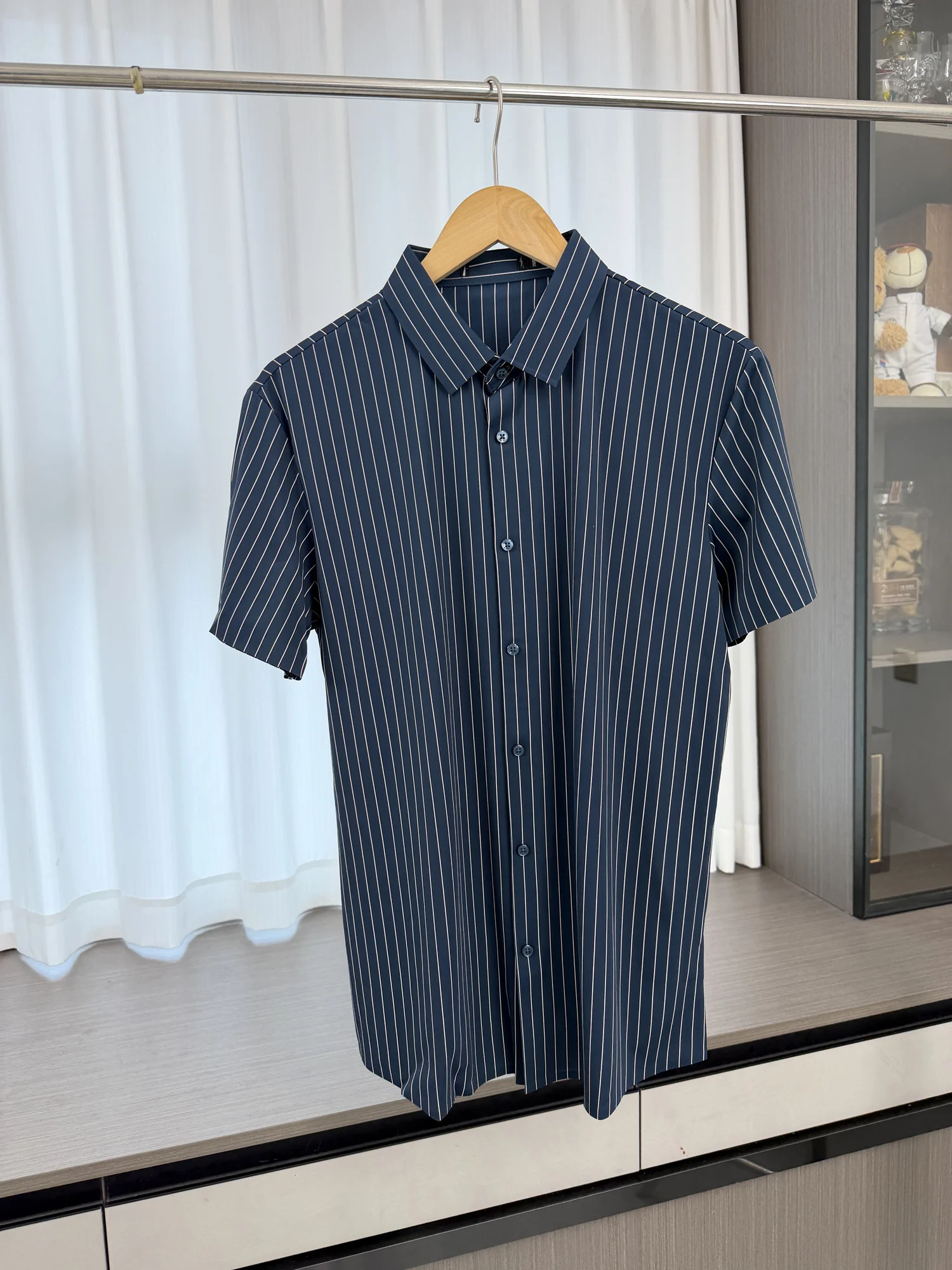 Silky Smooth Business Shirt for Men Cool Stripe Short Sleeve Seamless Skin-Friendly Knitted Elastic Fabric Loose Fit Summer S...
Silky Smooth Business Shirt for Men Cool Stripe Short Sleeve Seamless Skin-Friendly Knitted Elastic Fabric Loose Fit Summer S...
