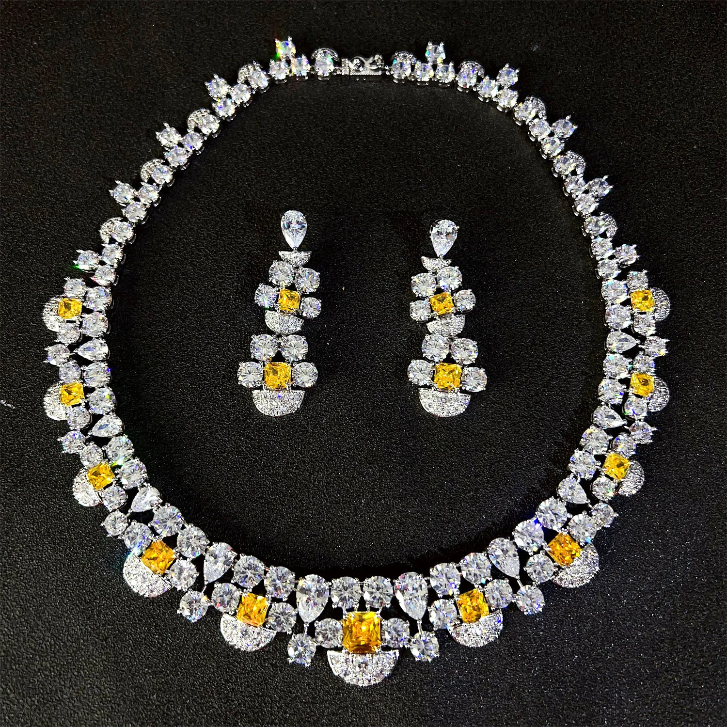 2pcs jewelry sets yellow white green blue zirconia elegant necklace earrings wedding bride dinner party jewelry gown accessories
2pcs jewelry sets yellow white green blue zirconia elegant necklace earrings wedding bride dinner party jewelry gown accessories