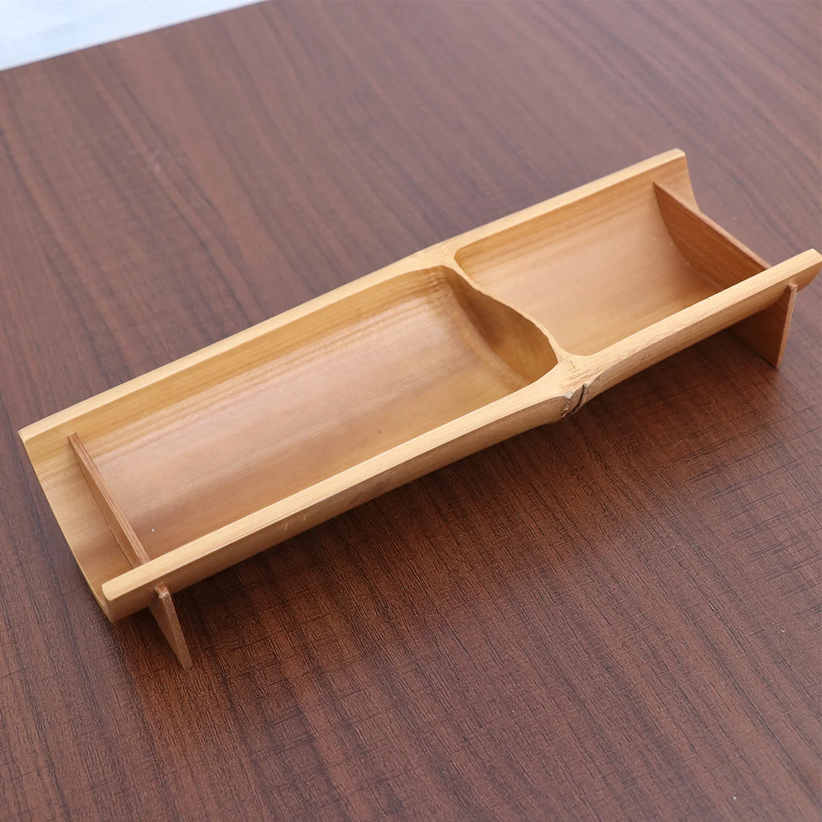 Bamboo Dried Fruit Tray Creative Food Plate 2 Compartments Storage for Candy Fruits Nuts Home Party Entertaining Guest Use
Bamboo Dried Fruit Tray Creative Food Plate 2 Compartments Storage for Candy Fruits Nuts Home Party Entertaining Guest Use
