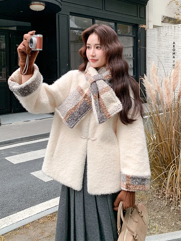 Утепленное пальто из овечьей шерсти для женщин, свободного кроя, с длинными рукавами, на пуговицах, для повседневной носки
Утепленное пальто из овечьей шерсти для женщин, свободного кроя, с длинными рукавами, на пуговицах, для повседневной носки