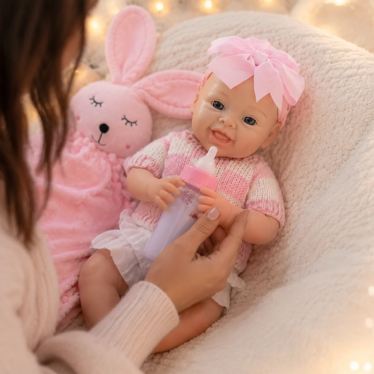 Lifelike 10 Inch Harper Full Silicone Reborn Baby Girl Doll Soft Skin Toy For Collectors or Photography Props Overseas Warehouse Stock
Lifelike 10 Inch Harper Full Silicone Reborn Baby Girl Doll Soft Skin Toy For Collectors or Photography Props Overseas Warehouse Stock