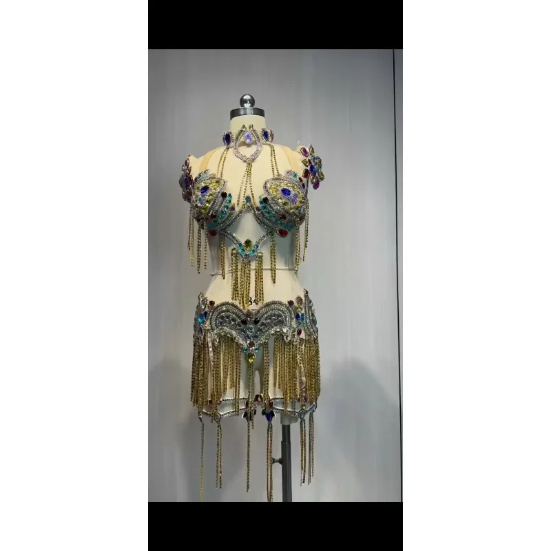 Customized Belly Dance Costumes Performance Dress Eastern Dance Clothes Set
Customized Belly Dance Costumes Performance Dress Eastern Dance Clothes Set