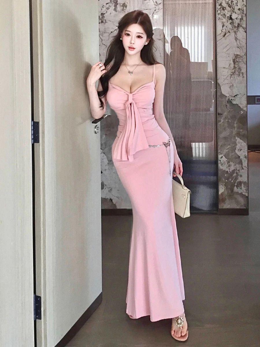 Pure Desire Sexy Low Cut Draped Strapless Top And Skirt Two Piece Set Waist Chain Women's Fashion Summer Outfit V Neck Sleeve...
Pure Desire Sexy Low Cut Draped Strapless Top And Skirt Two Piece Set Waist Chain Women's Fashion Summer Outfit V Neck Sleeve...