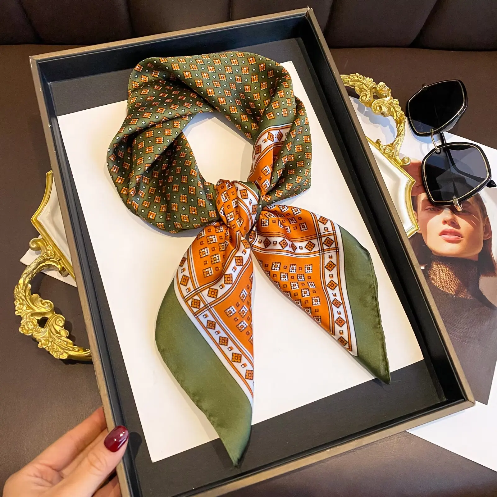 Luxury Print 70cm Satin Silk Square Scarf for Women Shawl Hijab Neckerchief Female Hair Ribbon Headband Fashion Wrap Bandana
Luxury Print 70cm Satin Silk Square Scarf for Women Shawl Hijab Neckerchief Female Hair Ribbon Headband Fashion Wrap Bandana